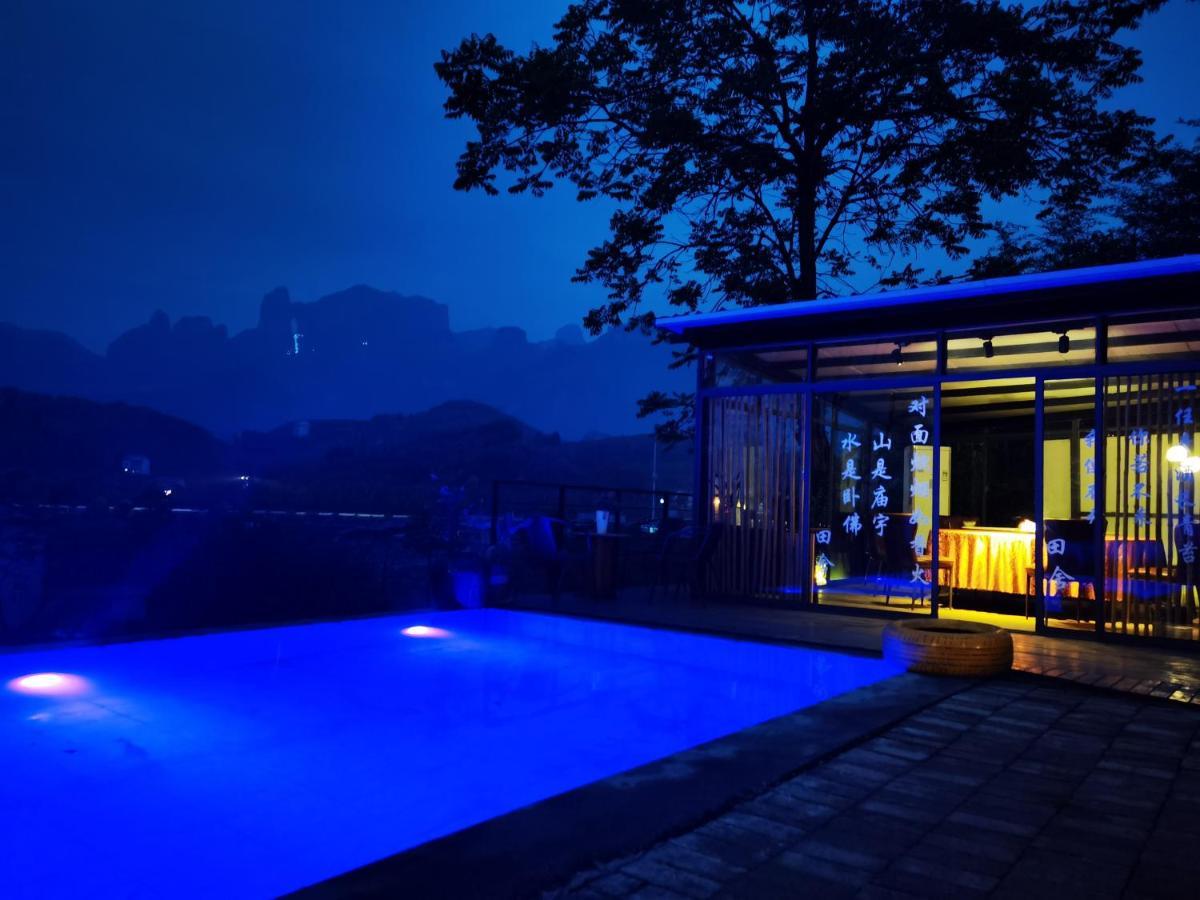 Tujia Folk Houses Čang-ťia-ťie Exteriér fotografie