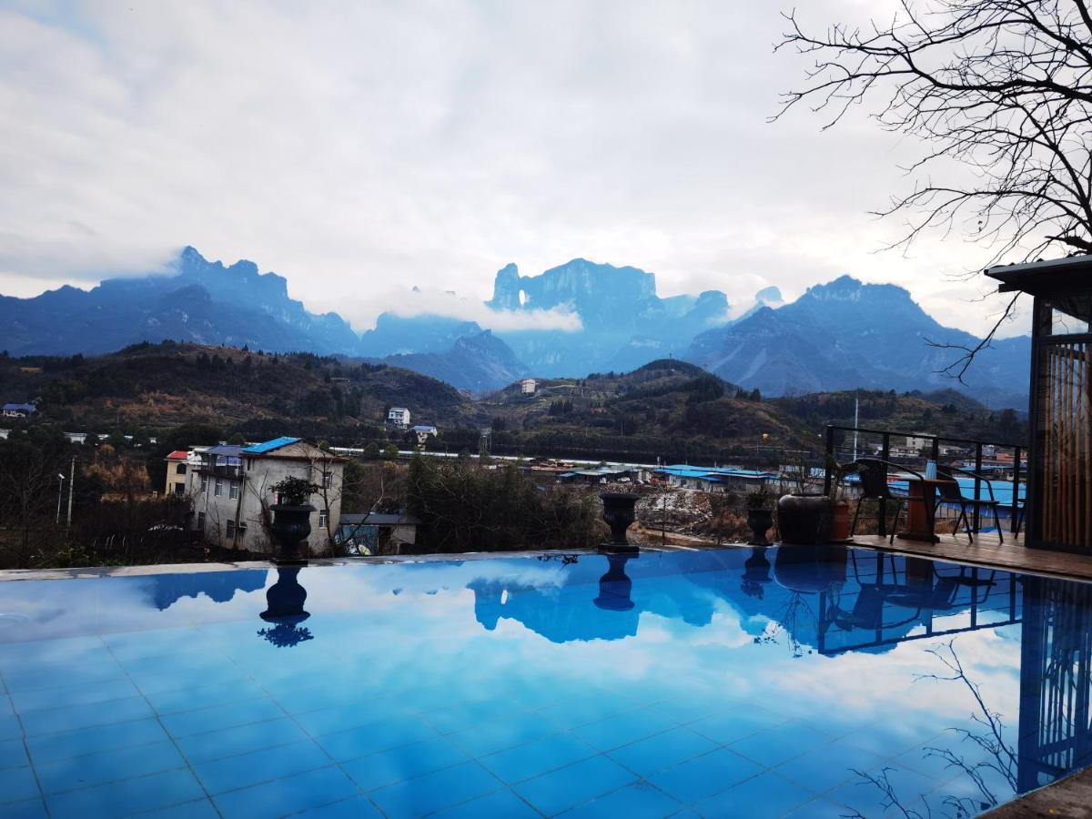 Tujia Folk Houses Čang-ťia-ťie Exteriér fotografie
